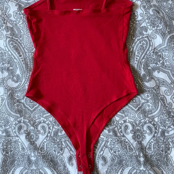 Red Garage bodysuit - Picture 2 of 2